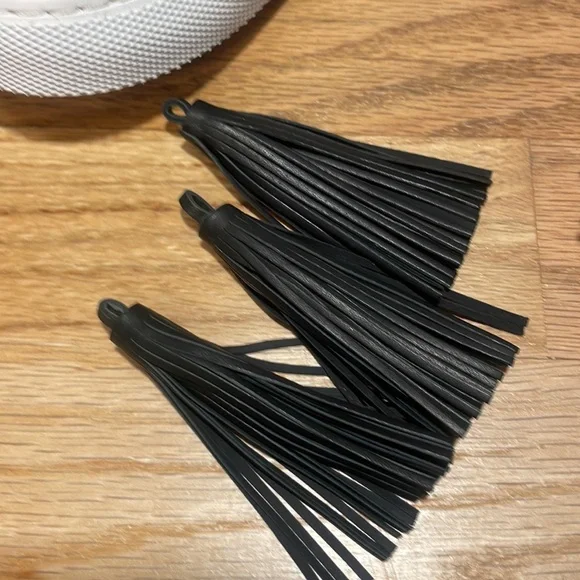 Designer Loeffler Randall Logan Striped Canvas Sneaker w/leather tassles - Picture 7 of 9